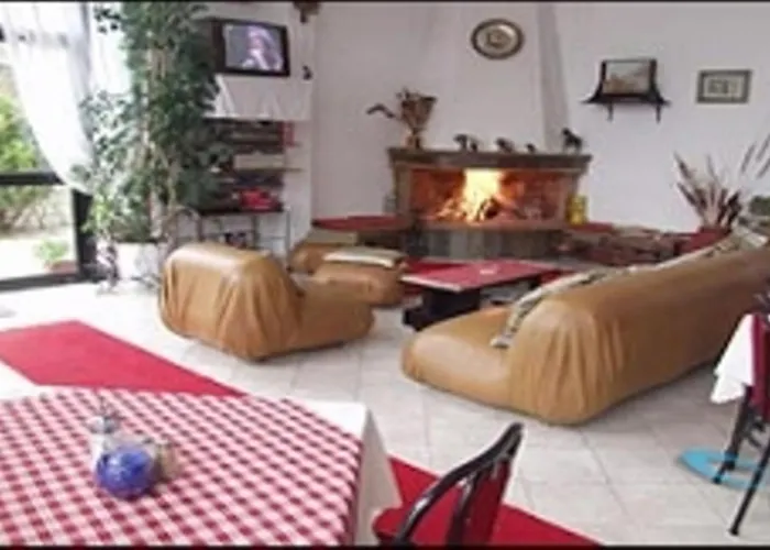 Villa Kalavrita Hotel